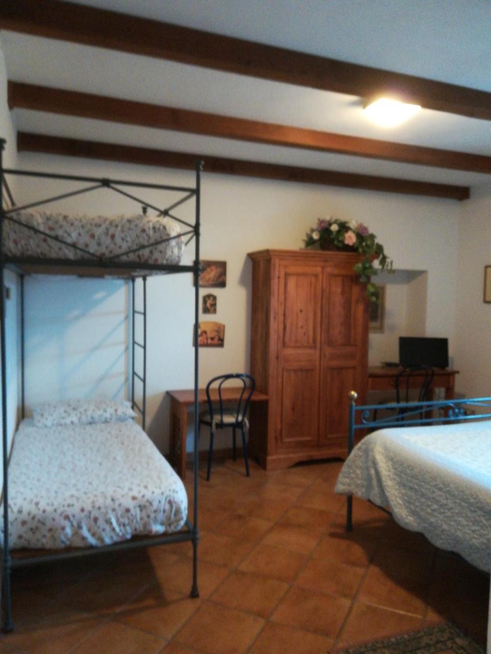 Giunasco Bagnone Esterno foto